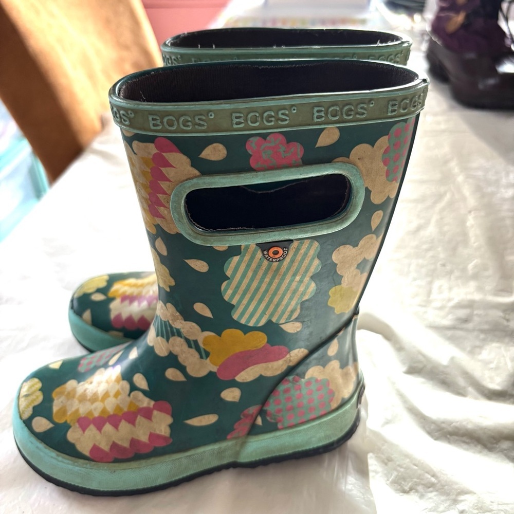 Bogs Skipper Cloud Rain boots Blue and Yellow Floral SZ 11 Worn - Picture 4 of 14